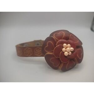 Vintage Genuine Leather Handmade Bracelet Flower Etched Jewelruy Costume